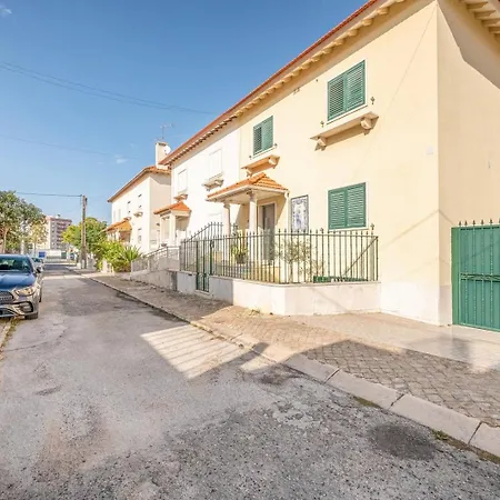 Guestready - Pleasant In Encarnacao Apartment Lissabon